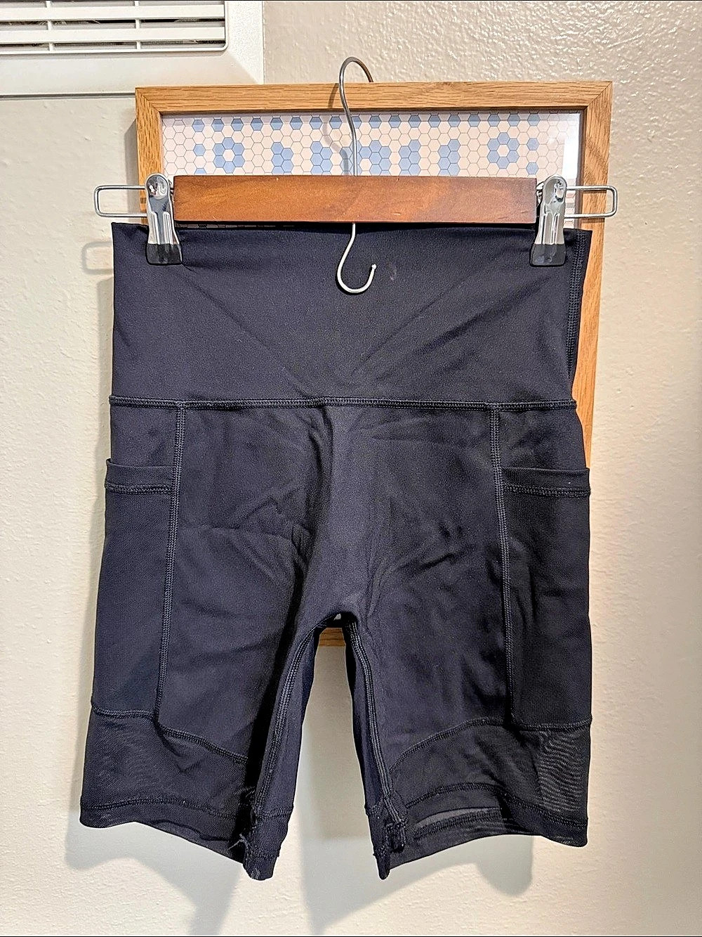 Aerie Chill Play Move Bike Shorts in Black